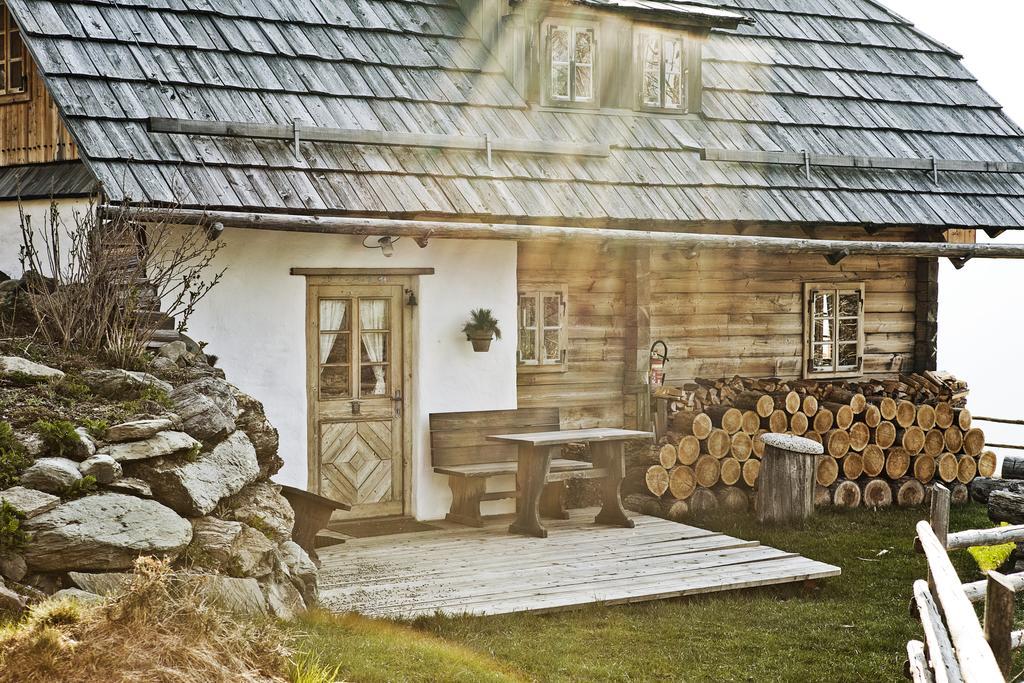 Almdorf Seinerzeit Hotel Wiedweg Luaran gambar