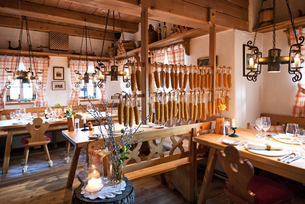 Almdorf Seinerzeit Hotel Wiedweg Luaran gambar