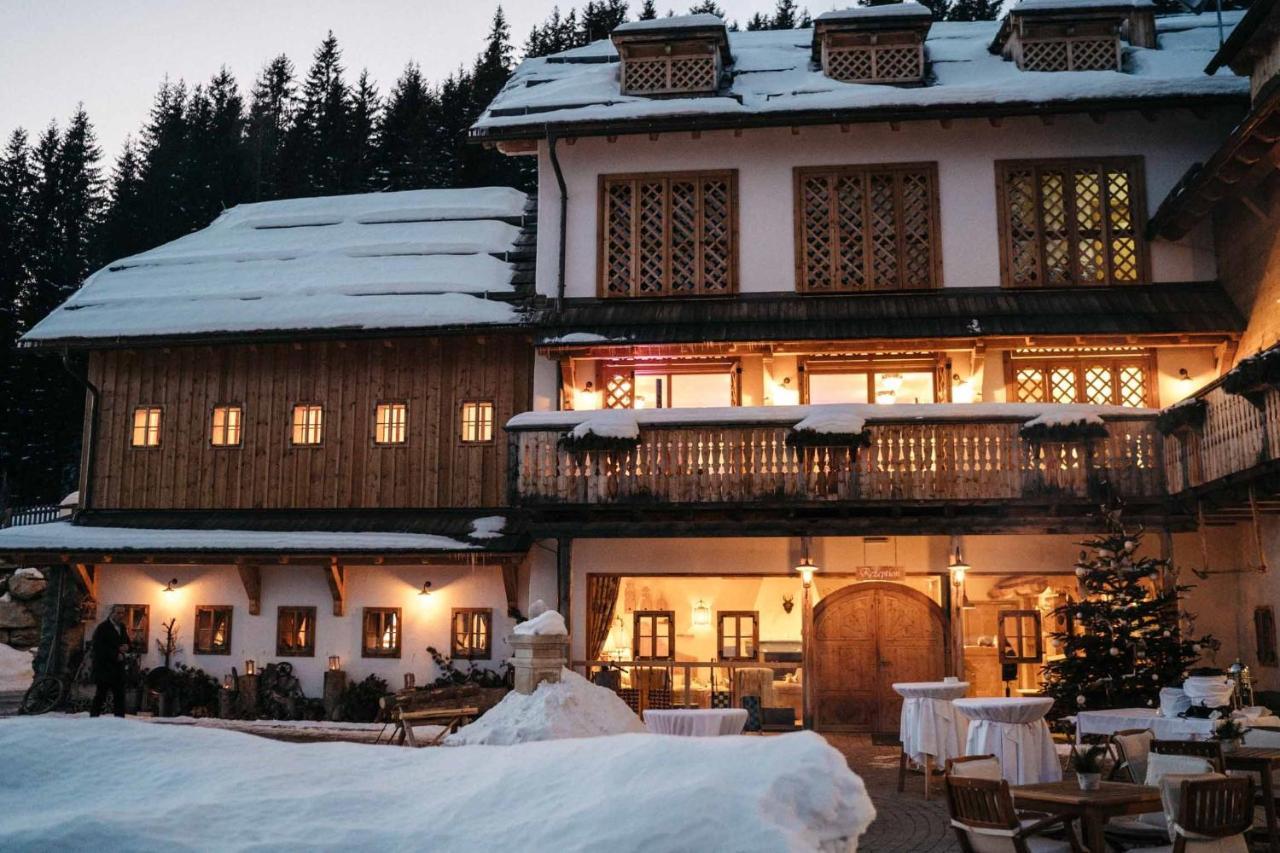 Almdorf Seinerzeit Hotel Wiedweg Luaran gambar