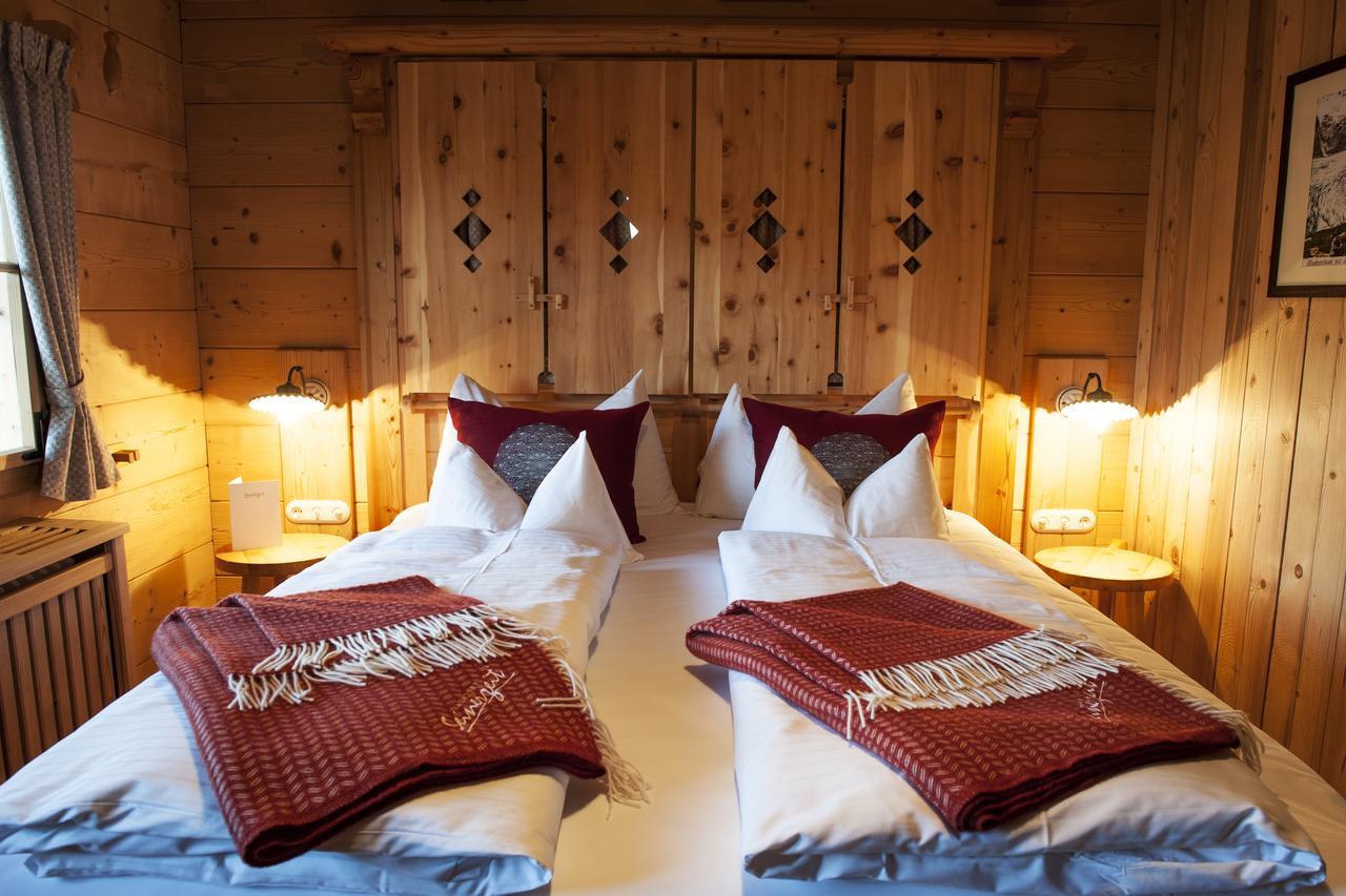 Almdorf Seinerzeit Hotel Wiedweg Luaran gambar