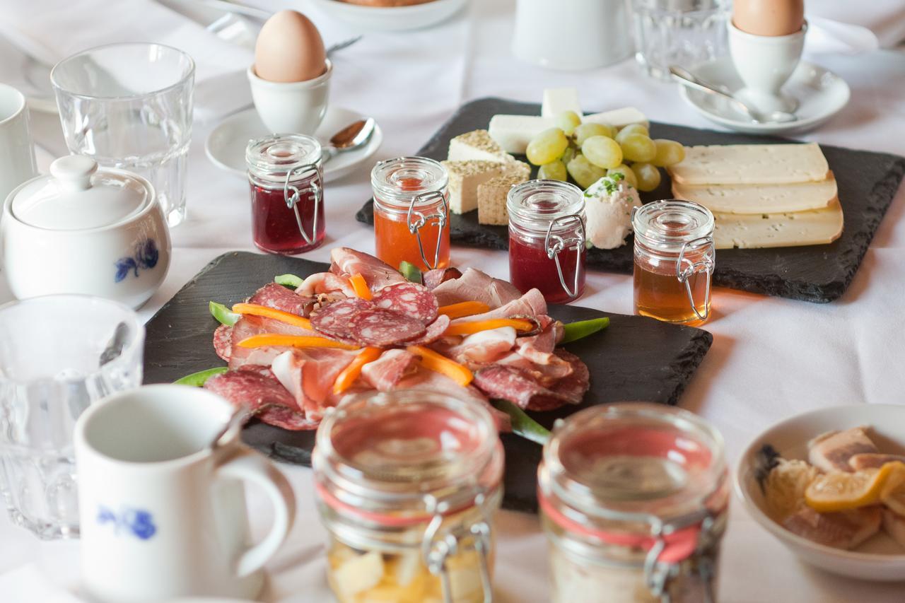 Almdorf Seinerzeit Hotel Wiedweg Luaran gambar